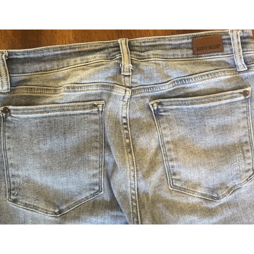 Judy Blue Women's Los Angeles Bootcut Jeans Light Wash Blue Stretch 5-Pocket - Picture 4 of 5